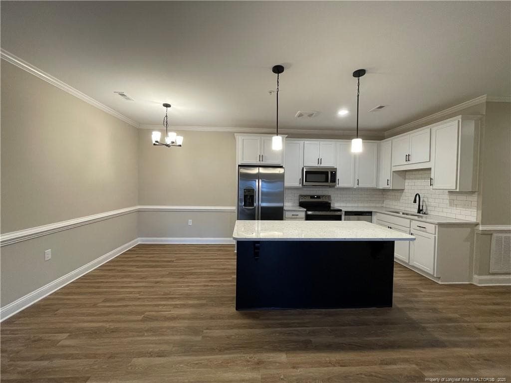Photo 4 - 220 Gallery Drive 201, Spring Lake, NC 28390