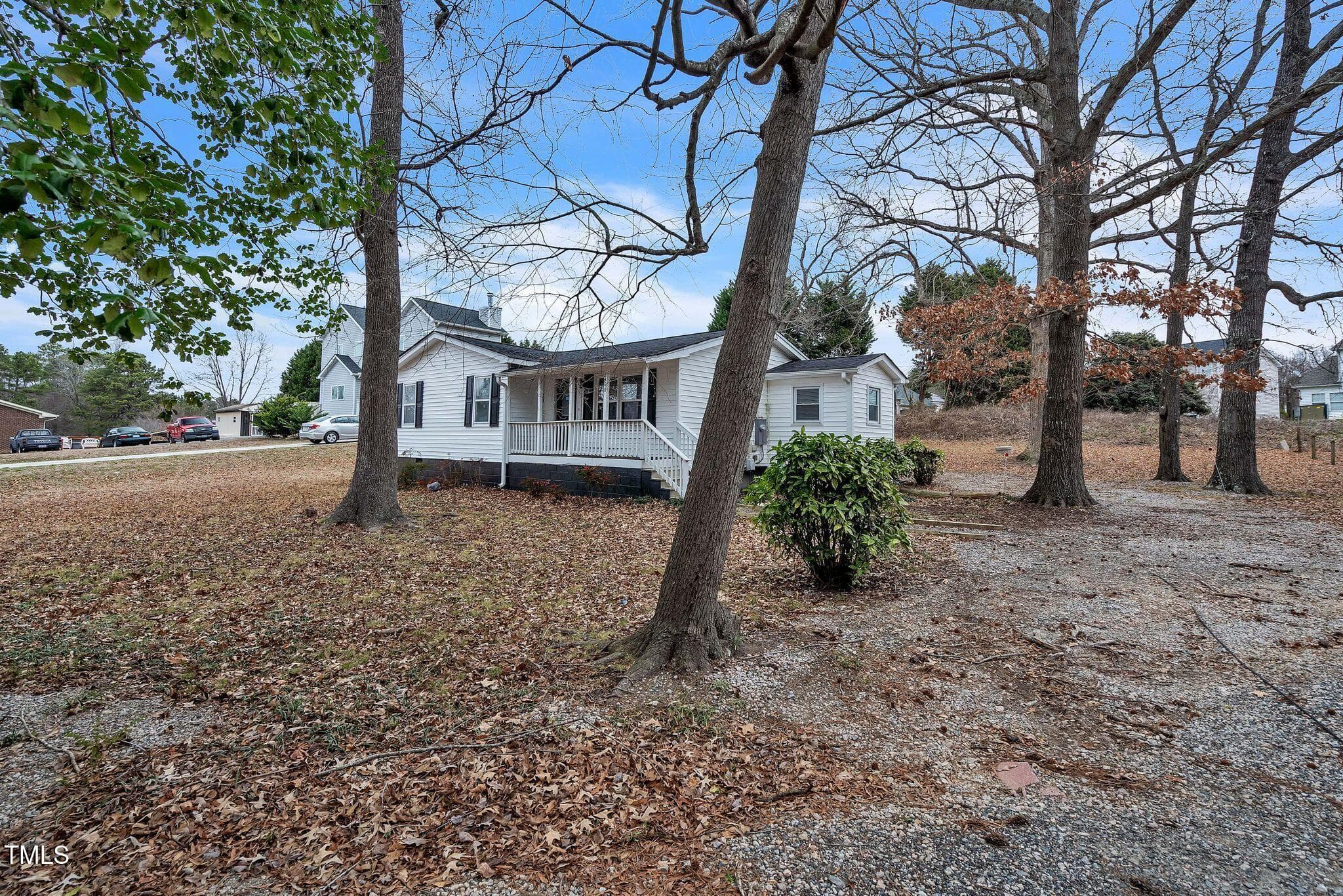 2400_Dorety_Pl_Raleigh_NC_27604_USA-Exte - 2400 Dorety Place, Raleigh, NC 27604