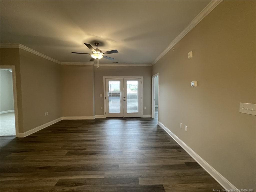 Photo 9 - 240 Gallery Drive 303, Spring Lake, NC 28390