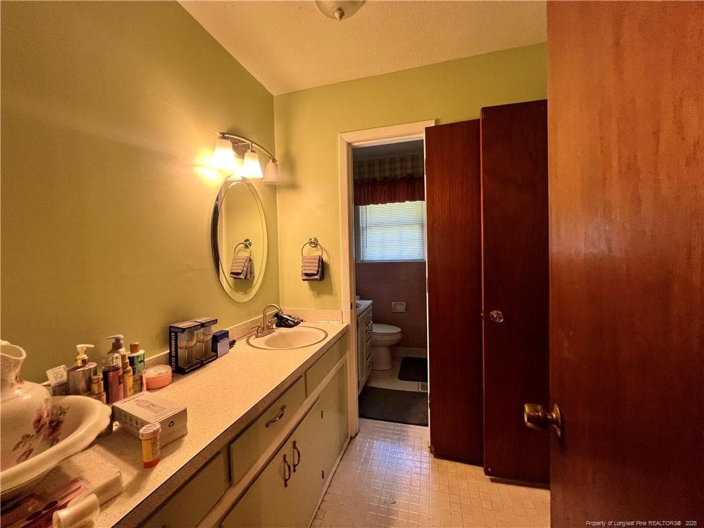 Photo 7 - 510 ARRINGTON Street, Rowland, NC 28383