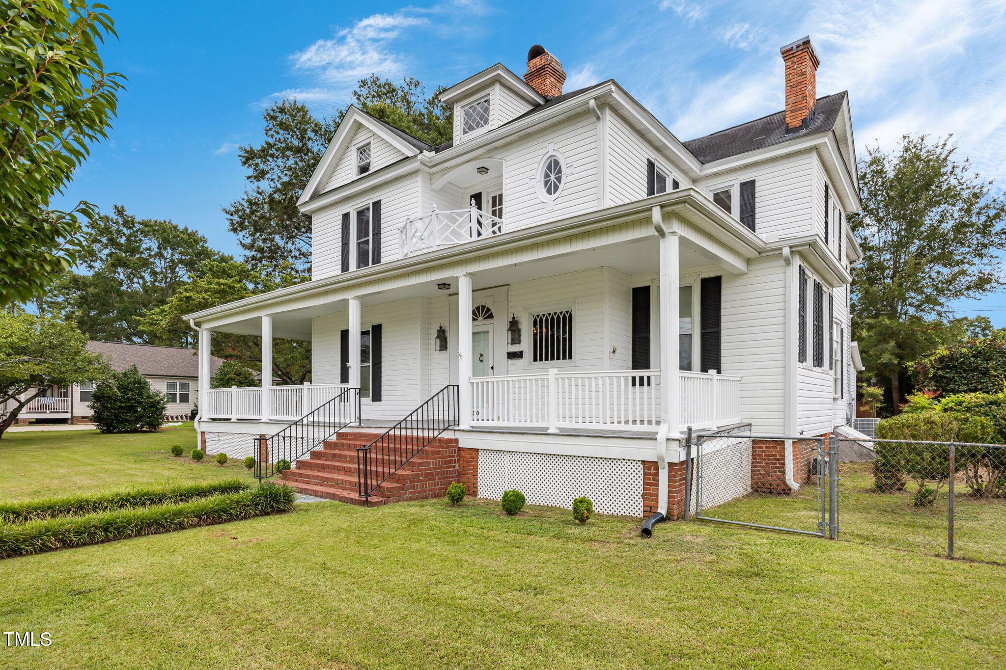 54-web-or-mls-IMG_4346 - 301 E H Street, Erwin, NC 28339