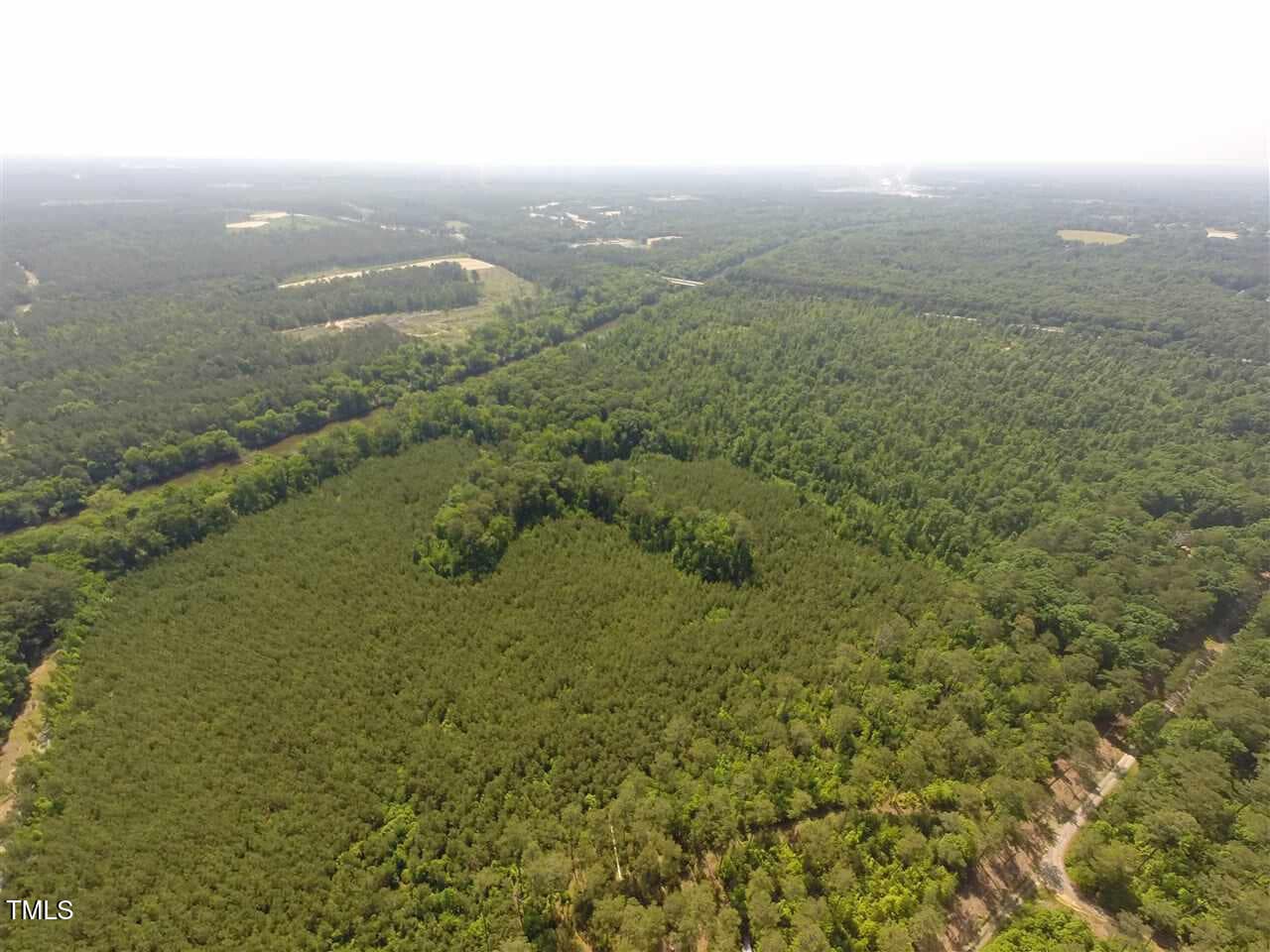 20230802225631836902000000-o - 250 Pine Street, Moncure, NC 27559
