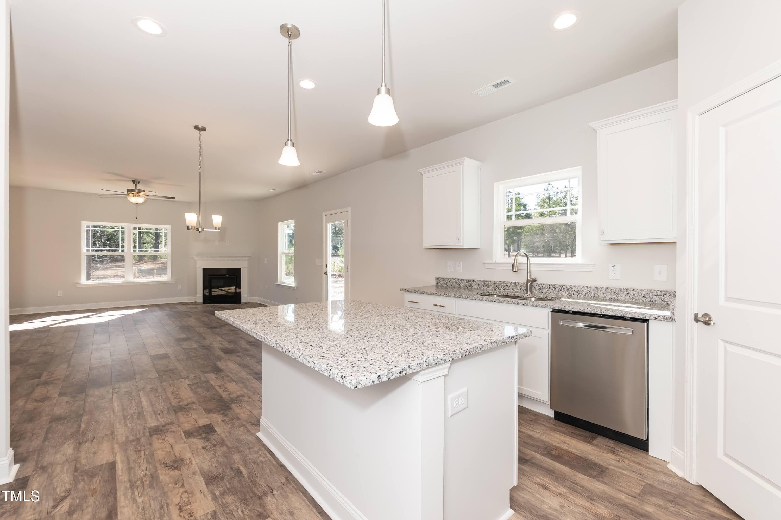 Kitchen 05 - 243 Lake Edge Drive, Lillington, NC 27546