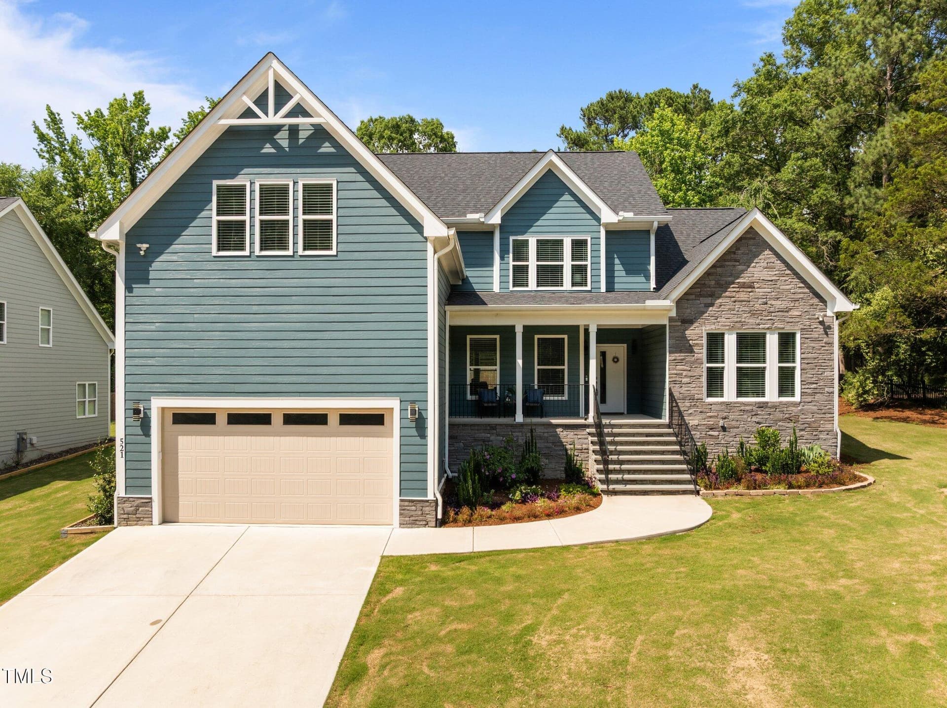 521 E Nc 54 Highway, Durham, NC 27713