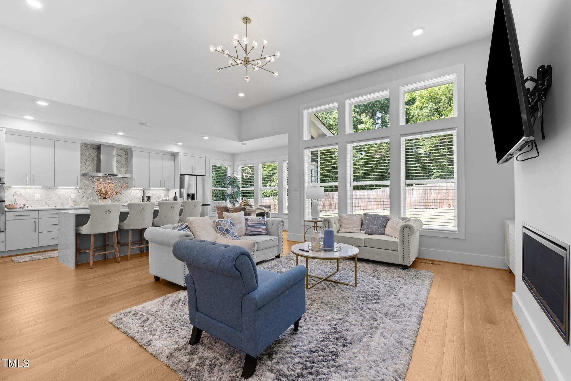 15-web-or-mls-5Z8A7045 - 521 E Nc 54 Highway, Durham, NC 27713
