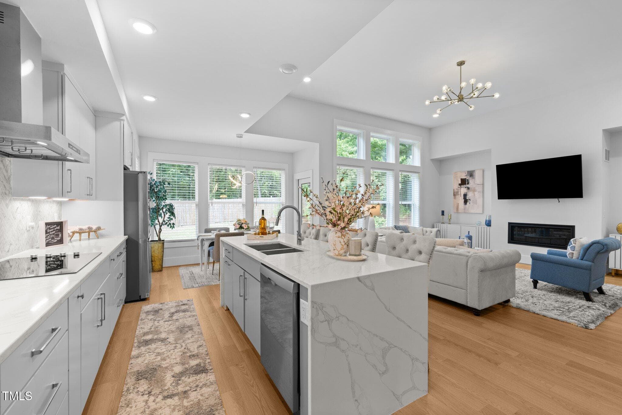 24-web-or-mls-5Z8A7072 - 521 E Nc 54 Highway, Durham, NC 27713, Durham
