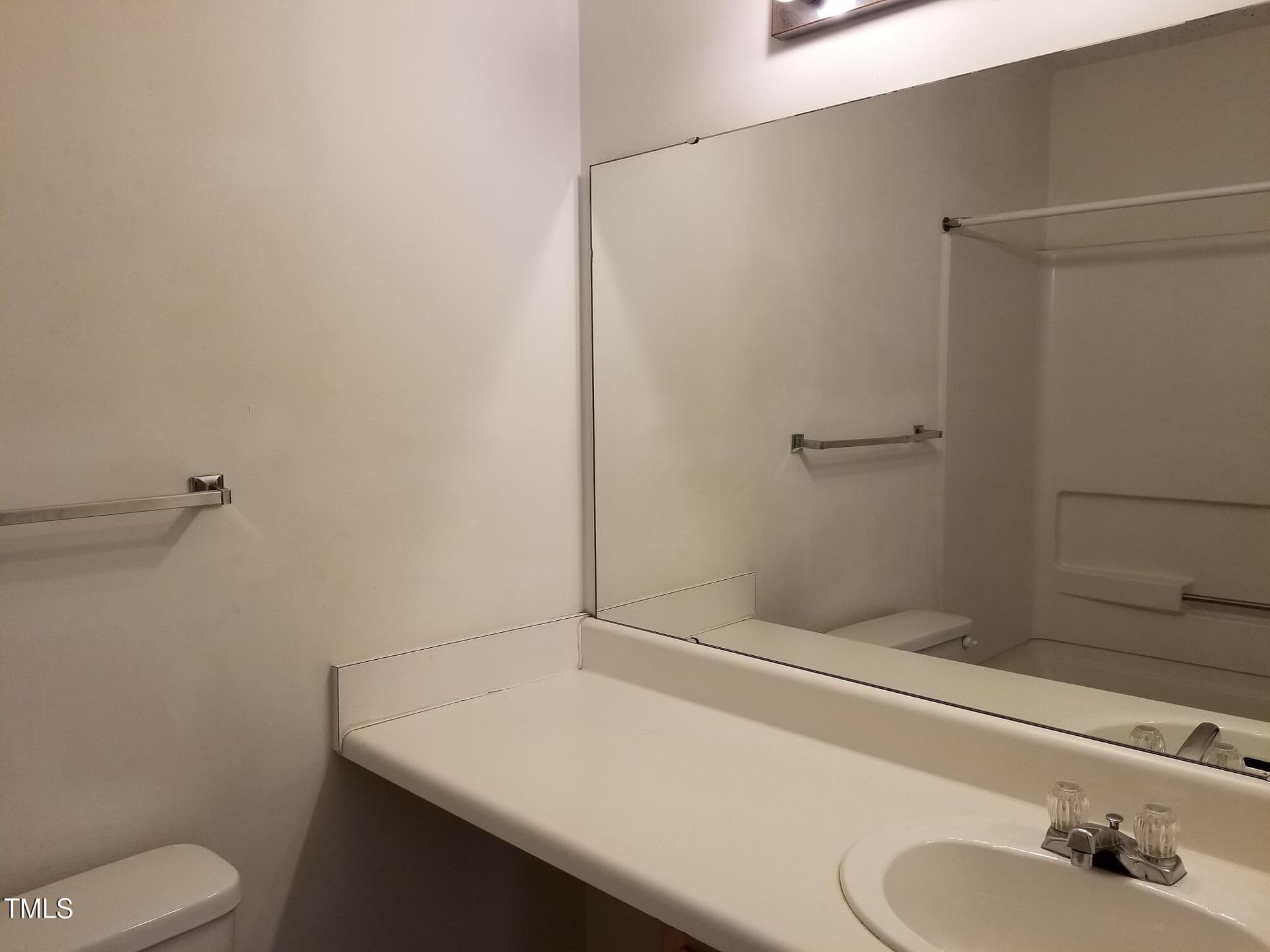 Sink - 1341 Crab Orchard Drive 301, Raleigh, NC 27606
