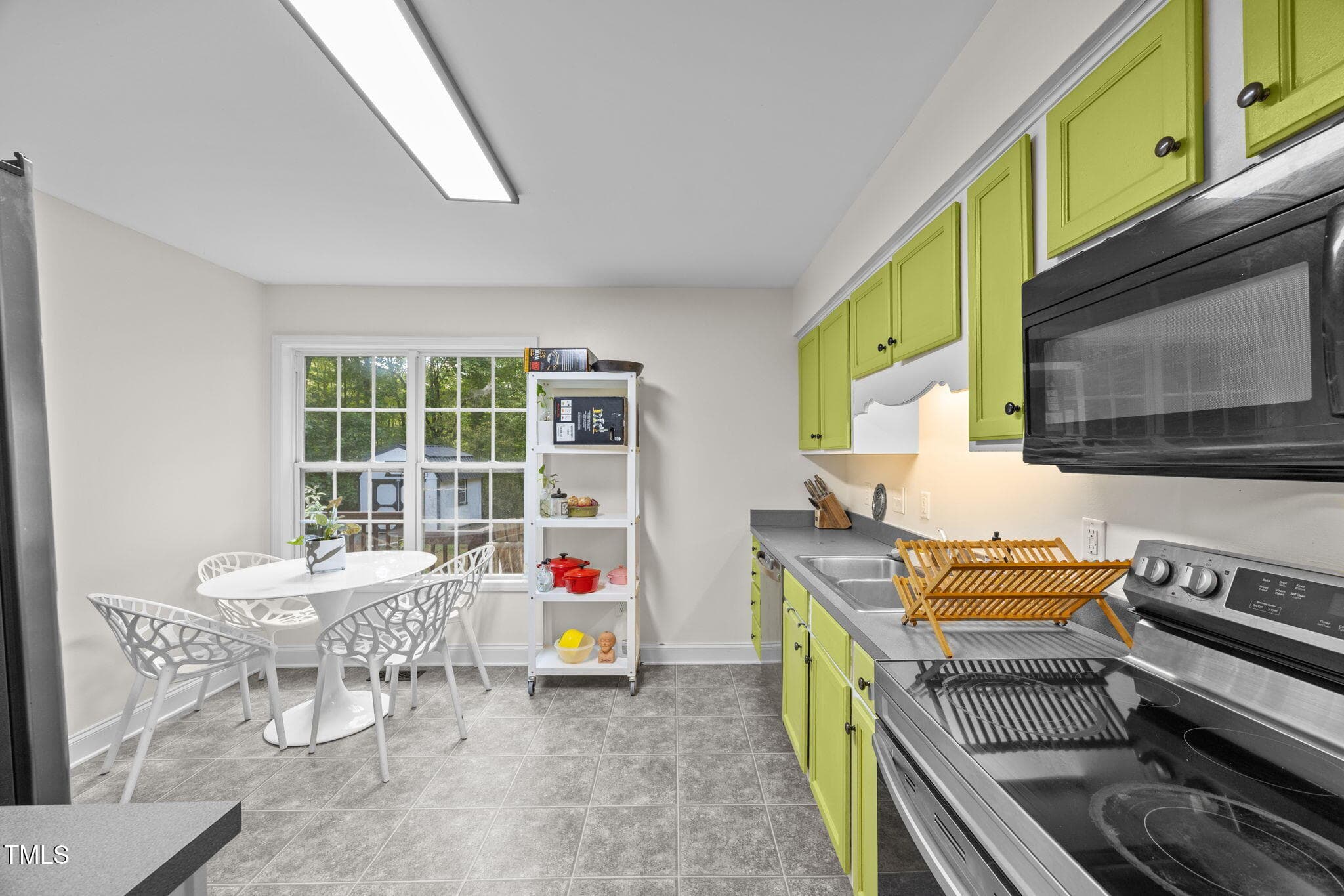 Eat-in kitchen - 3902 Chucks Court, Burlington, NC 27215, Burlington