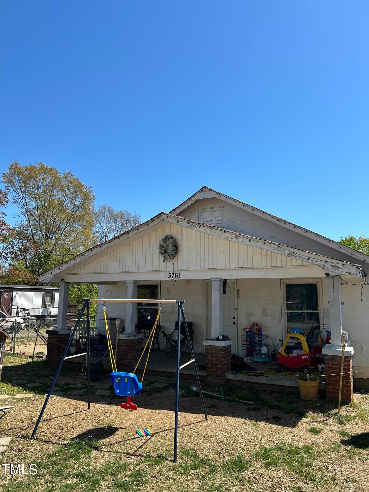 IMG_0338 - 218 37th Street SW, Hickory, NC 28602