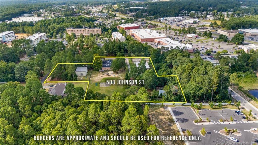 Photo 3 - 503 Johnson Street, Aberdeen, NC 28315