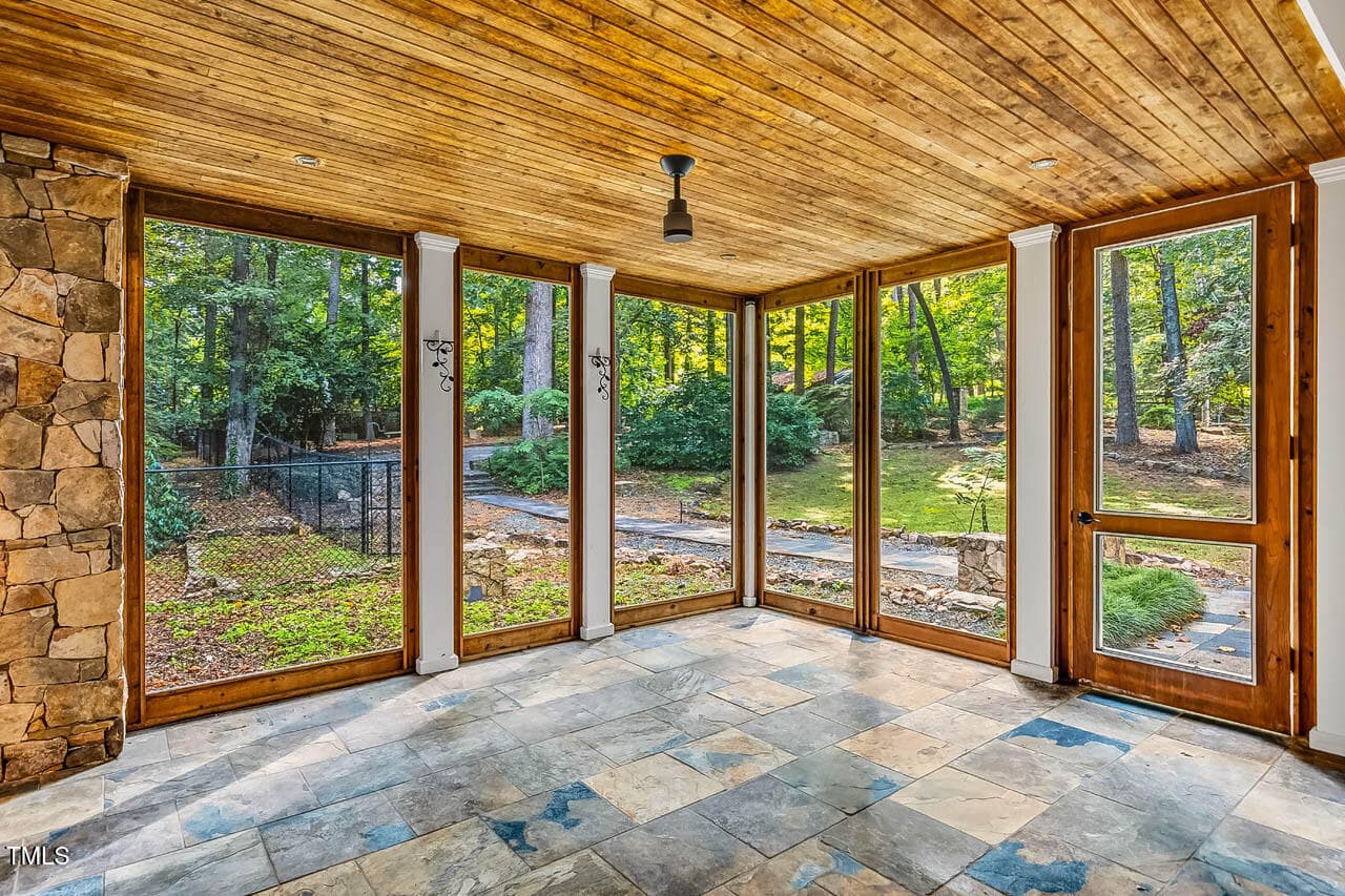 52DogwoodAcresDr-032 - 52 Dogwood Acres Drive, Chapel Hill, NC 27516, Chapel Hill