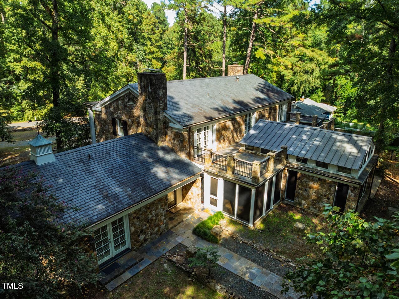 52DogwoodAcresDr-063 - 52 Dogwood Acres Drive, Chapel Hill, NC 27516, Chapel Hill