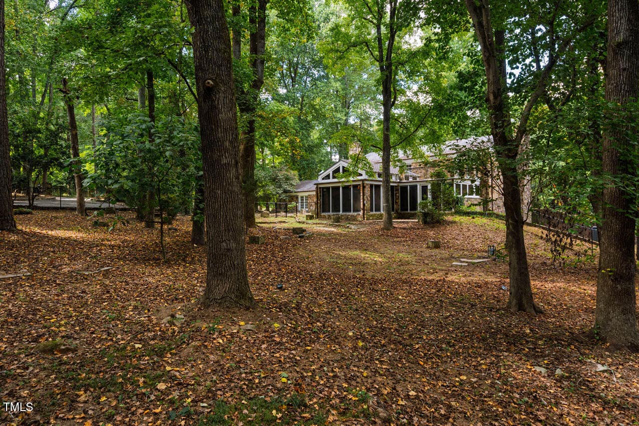 52DogwoodAcresDr-090 - 52 Dogwood Acres Drive, Chapel Hill, NC 27516, Chapel Hill