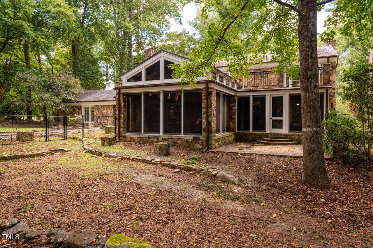52DogwoodAcresDr-091 - 52 Dogwood Acres Drive, Chapel Hill, NC 27516, Chapel Hill