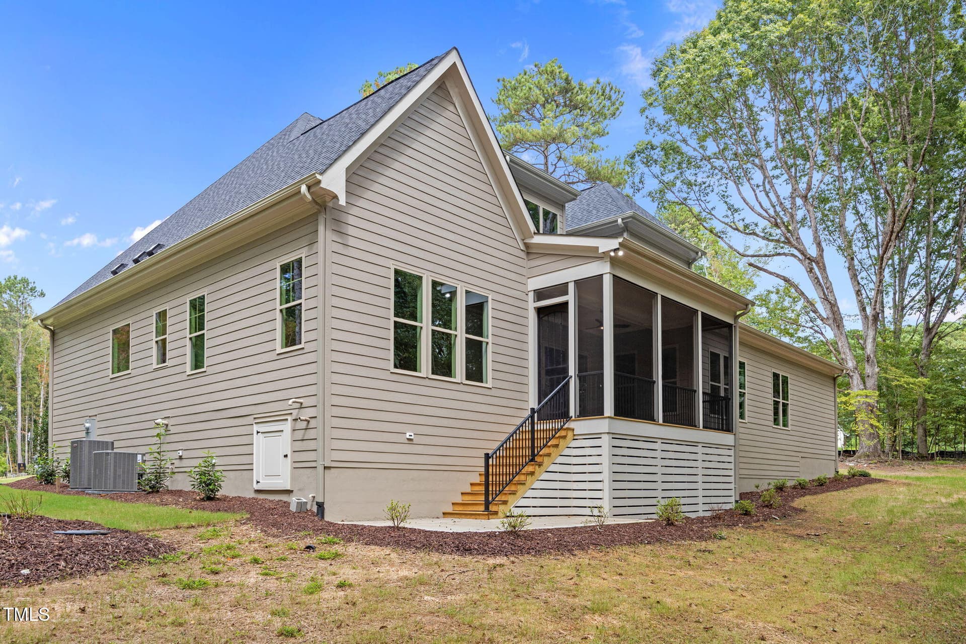 12-web-or-mls-IMG_9630 - 8201 Mary Claire Lane, Wake Forest, NC 27587