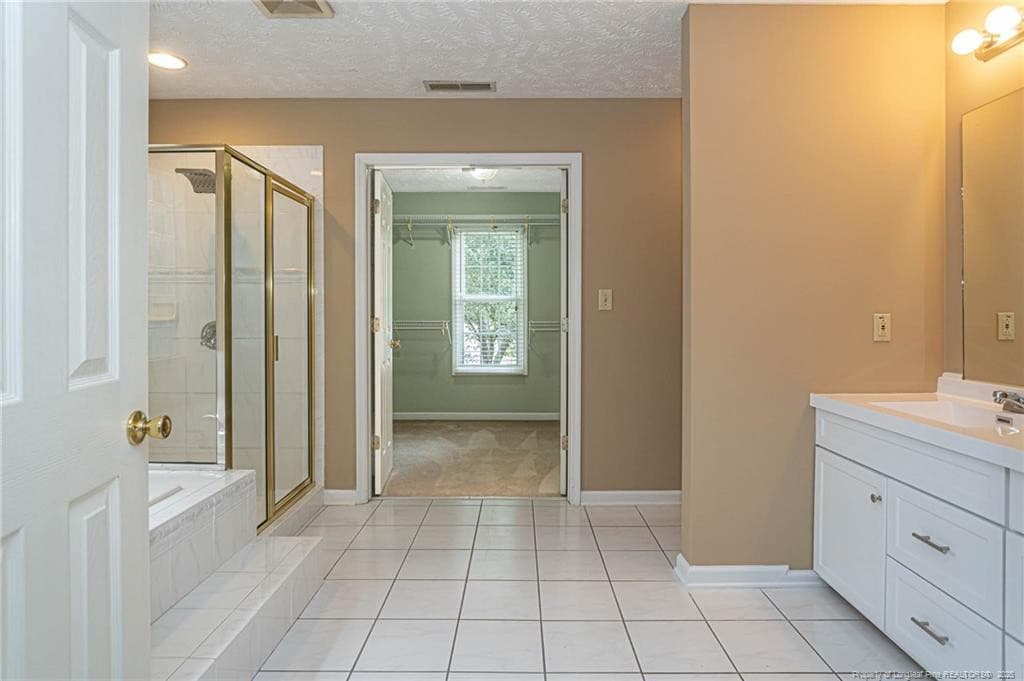 Photo 24 - 6080 Iverleigh Circle, Fayetteville, NC 28311, Fayetteville