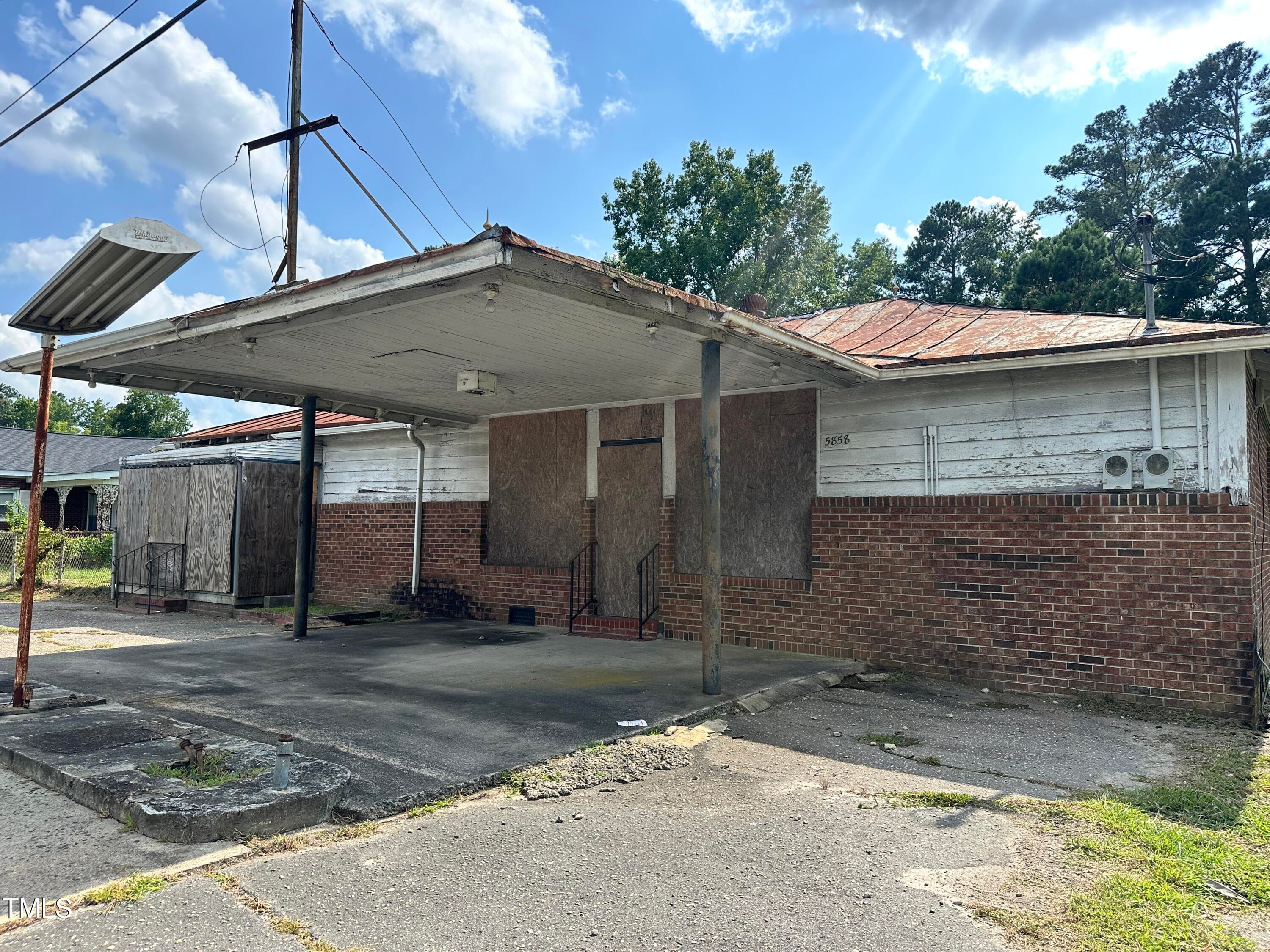 5854 Nc-48, Battleboro, NC 27809