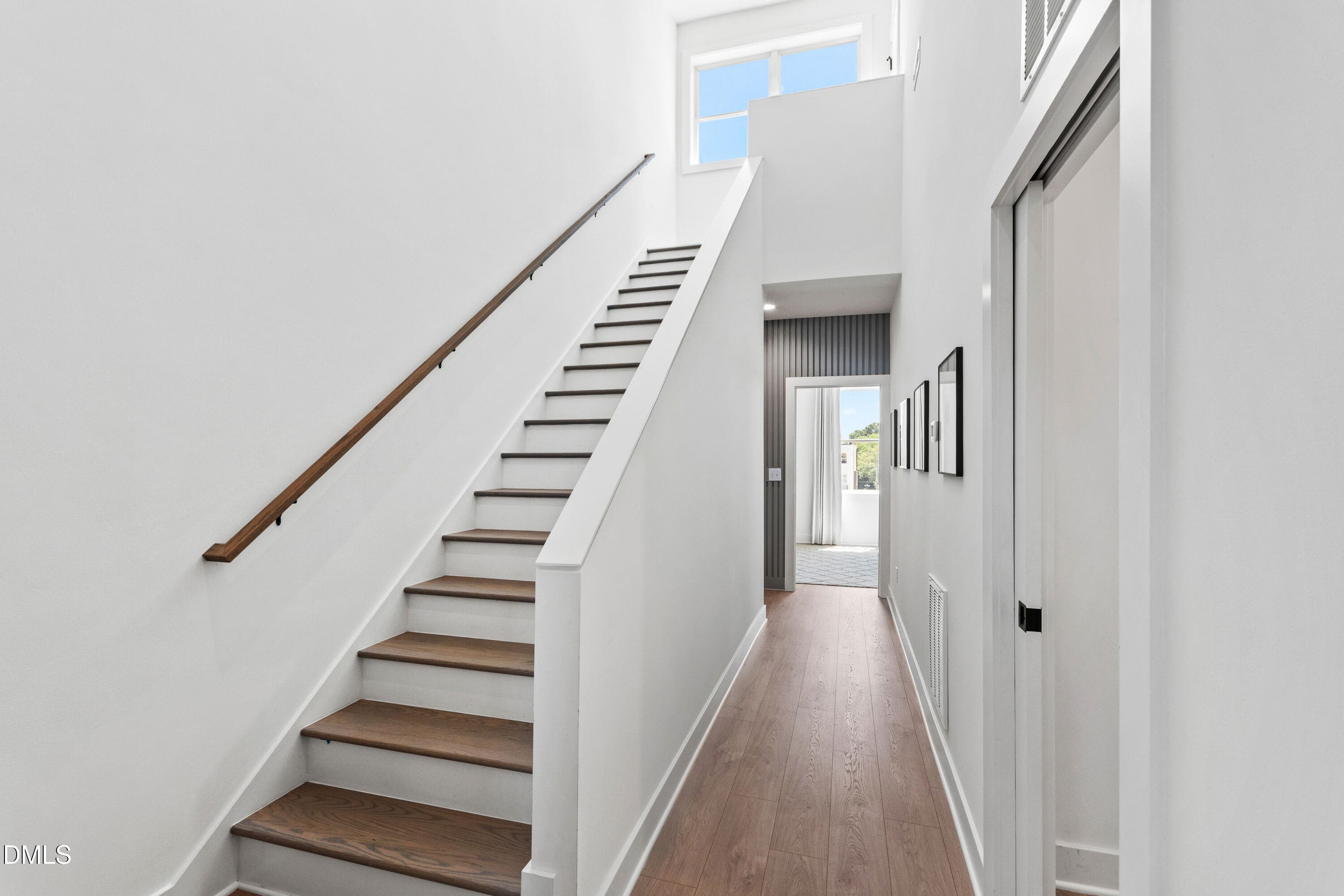 Garner (40) - 1313 Garner Road 102, Raleigh, NC 27610, Raleigh