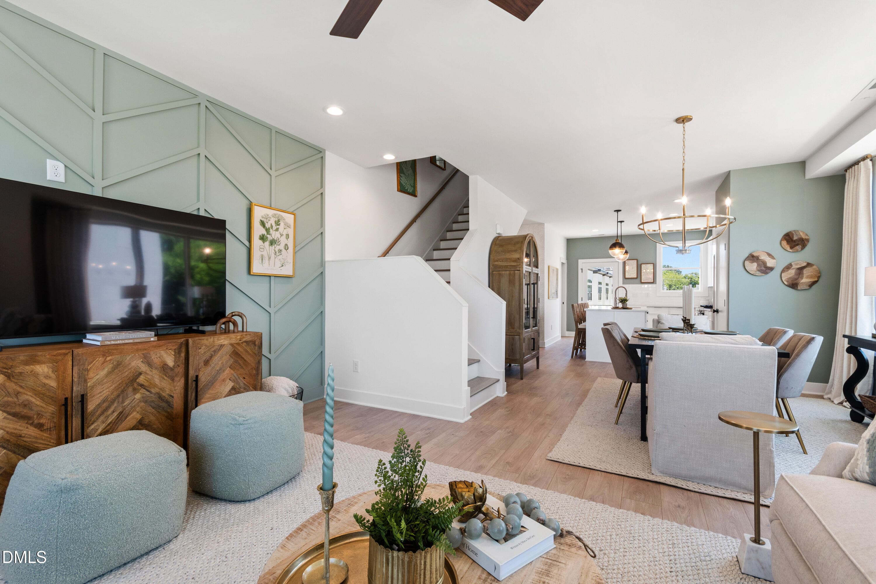 Garner (32) - 1313 Garner Road 102, Raleigh, NC 27610, Raleigh