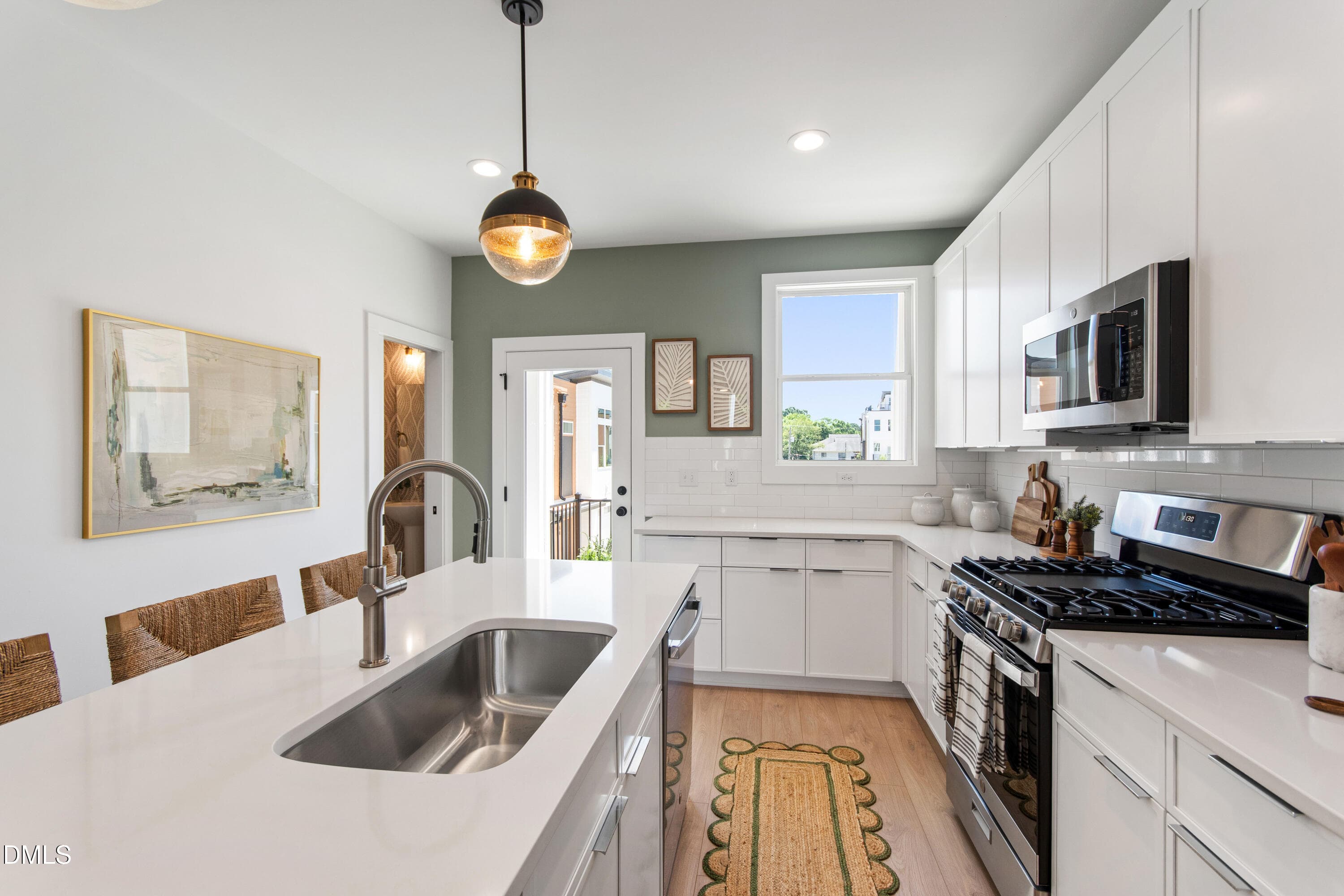 Garner (20) - 1313 Garner Road 102, Raleigh, NC 27610, Raleigh