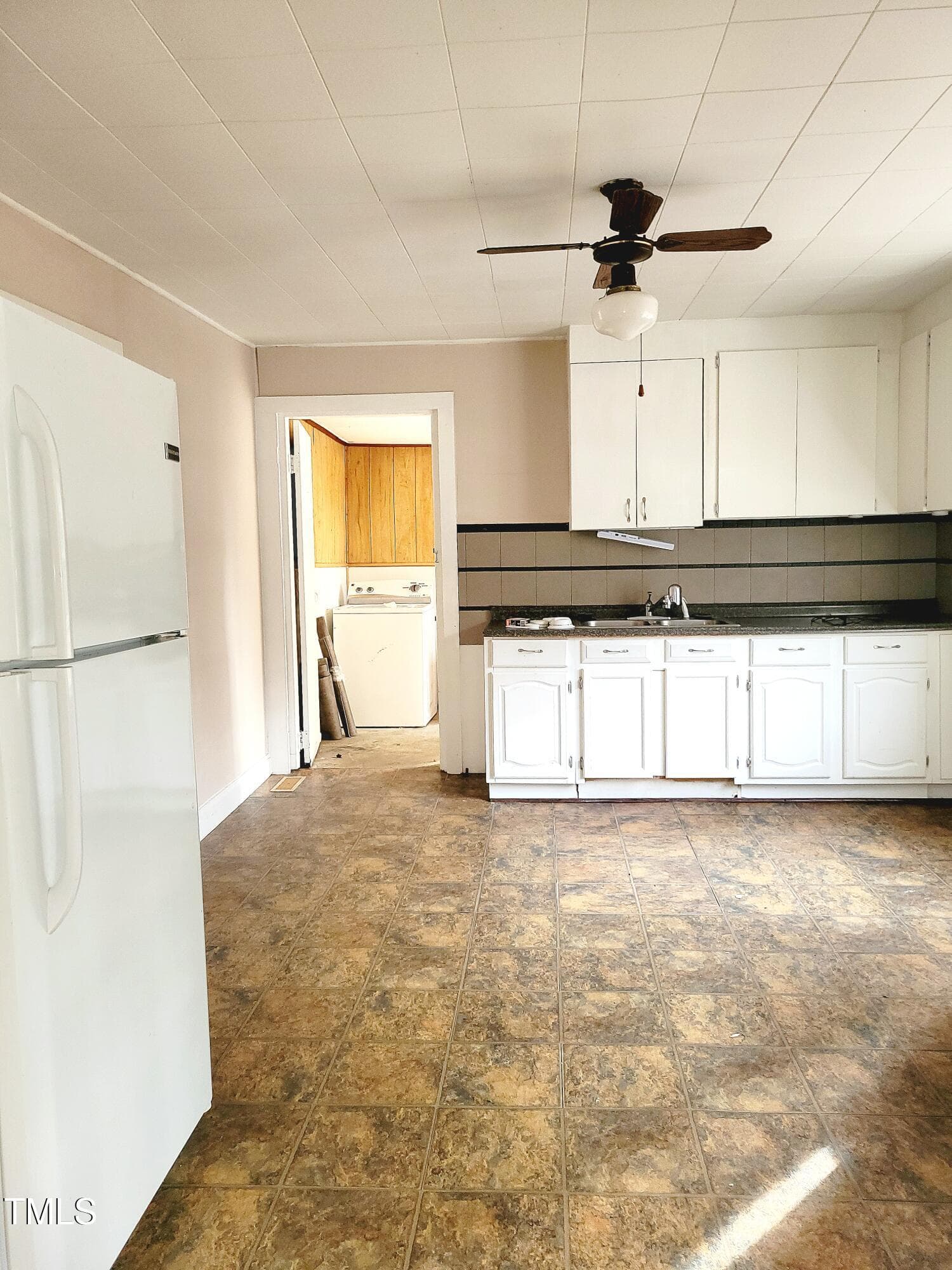 Kitchen 2- 325 B - 325 Ranch Farm Road A - B, Raleigh, NC 27603, Raleigh