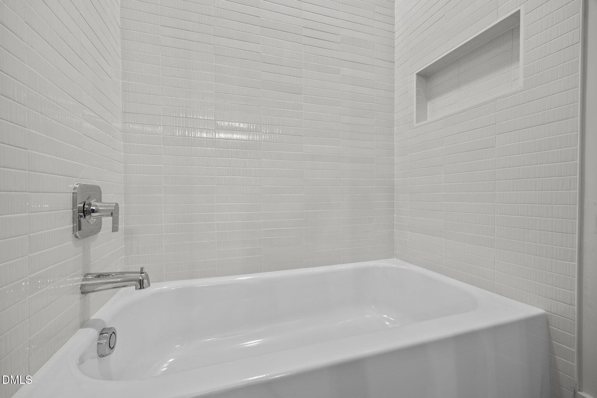 33-web-or-mls-IMG_8778 - 1000 Canterbury Road, Raleigh, NC 27607, Raleigh