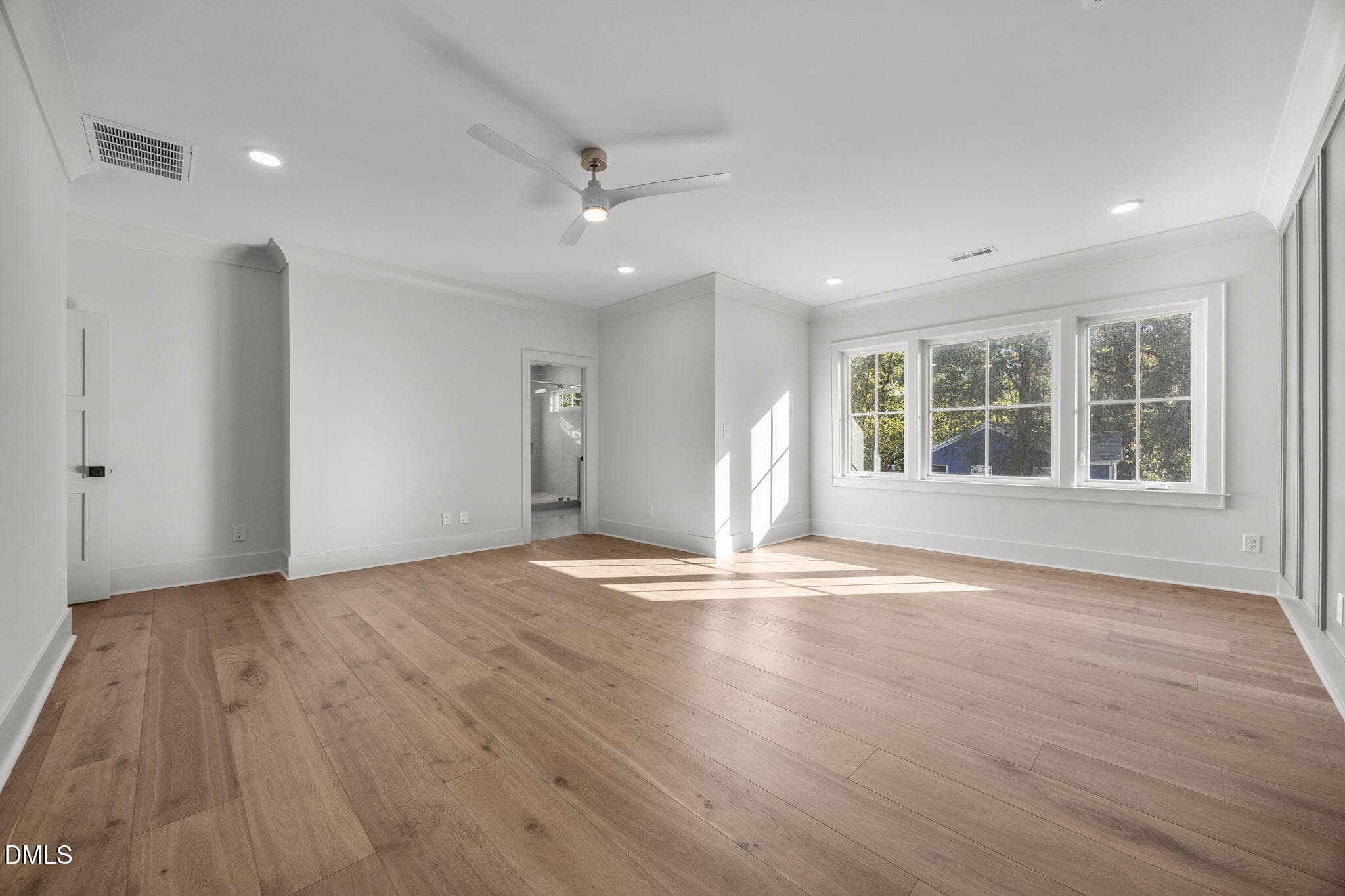 38-web-or-mls-IMG_8791 - 1000 Canterbury Road, Raleigh, NC 27607, Raleigh