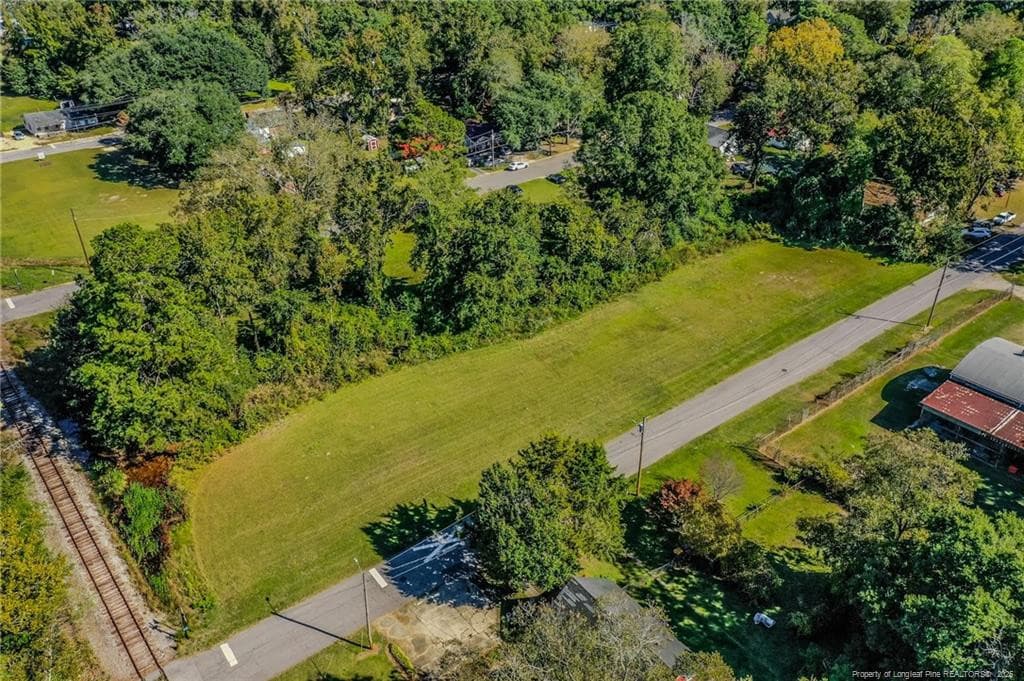 9th Street, Lumberton, NC 28358
