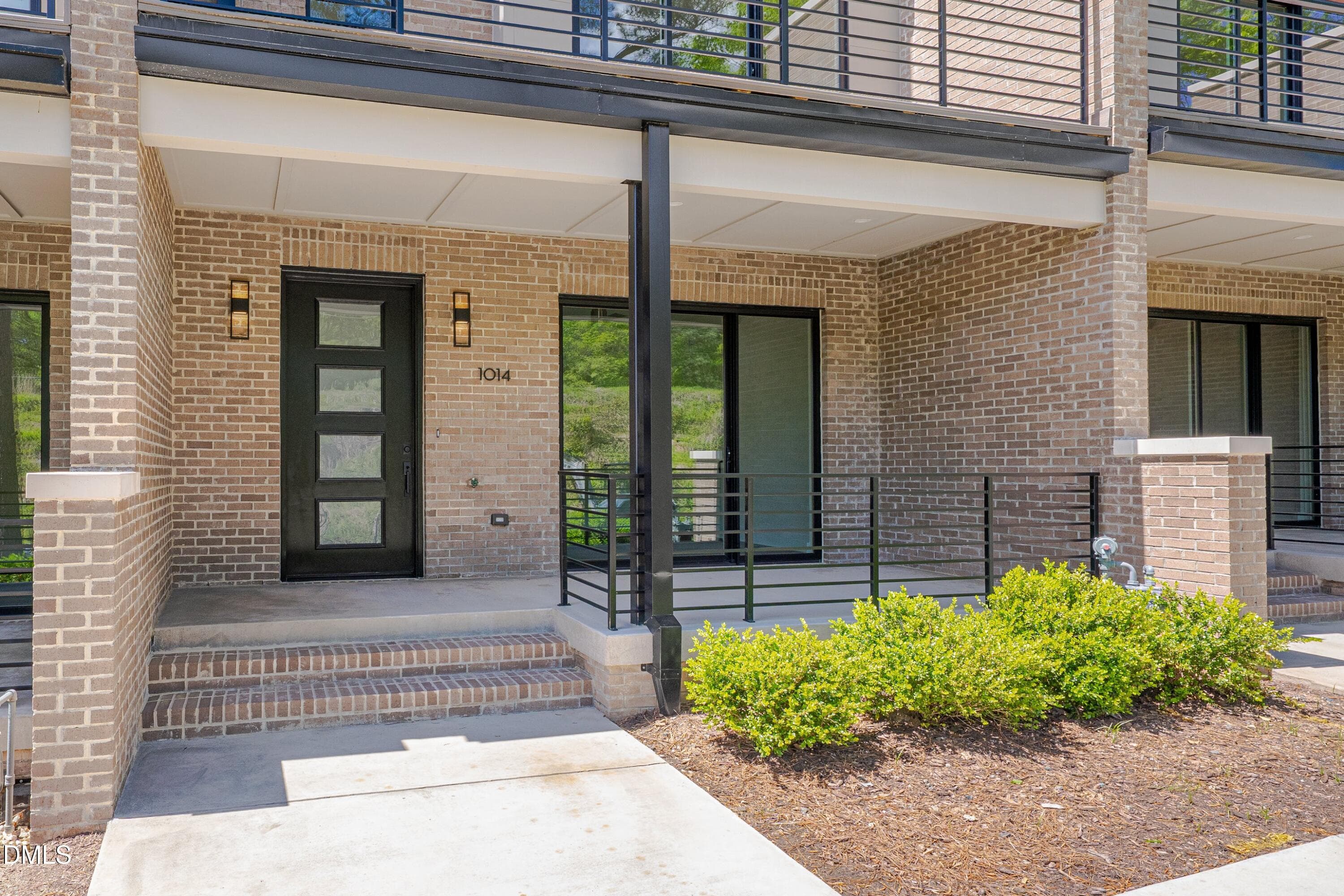 Covered Front Porch - 1014 Manor Way, Durham, NC 27701, Durham