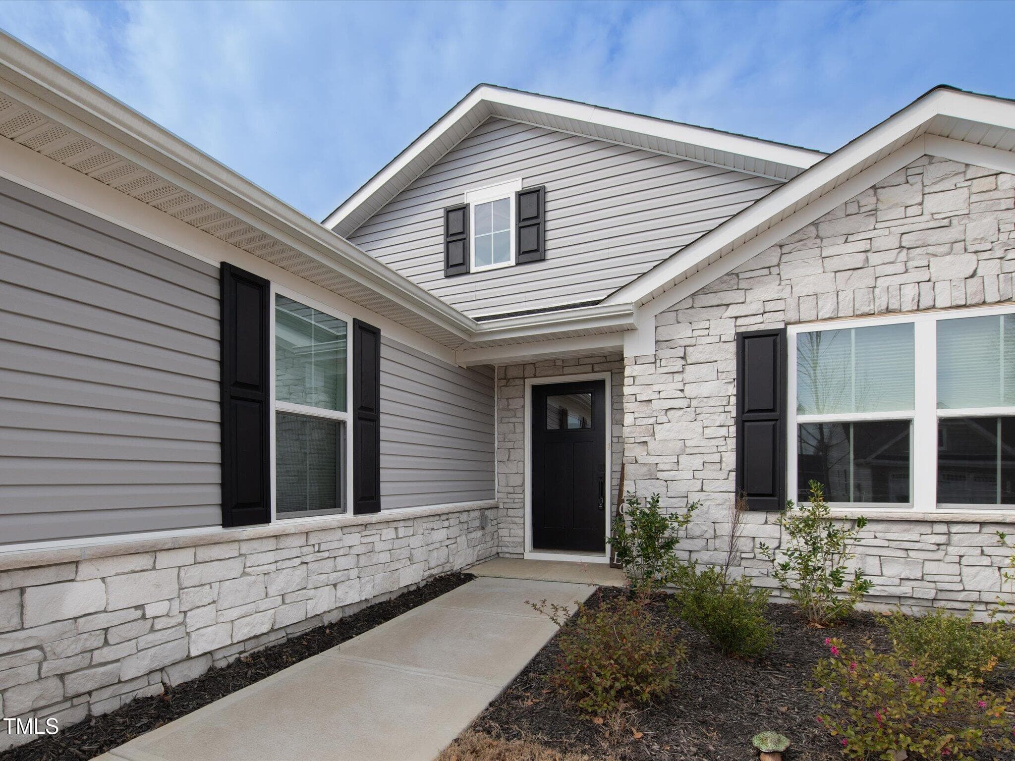 03-Front Walkway - 8630 Kenridge Lane, Fuquay Varina, NC 27526
