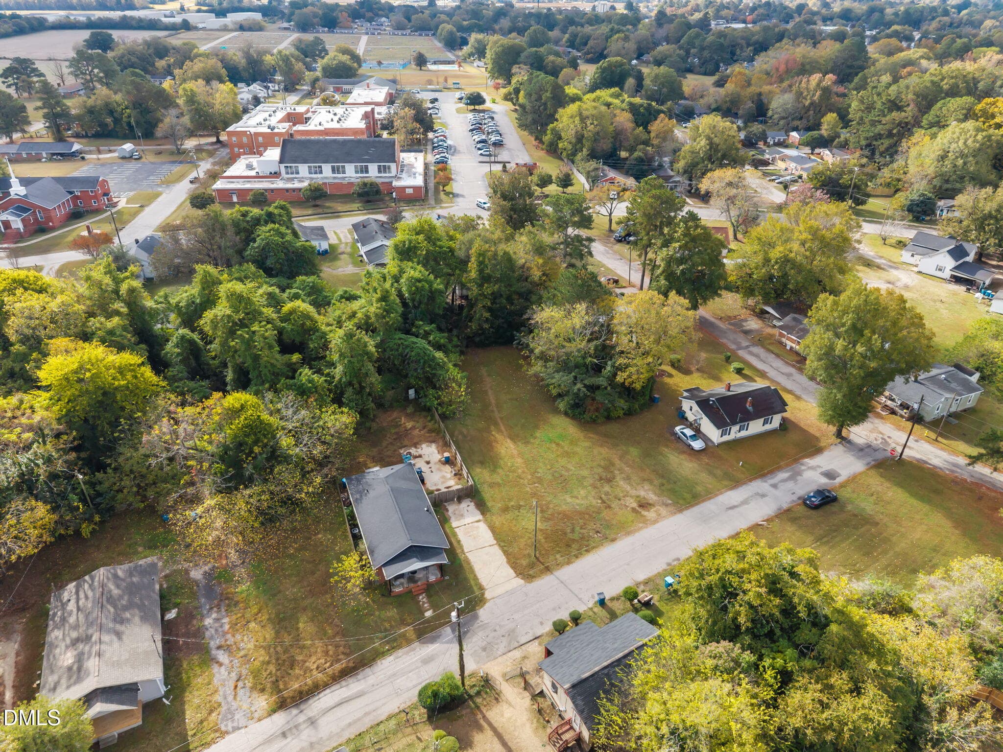3-web-or-mls-DJI_20251030102739_0636_D - 102 N Jackson Street, Dunn, NC 28334, Dunn
