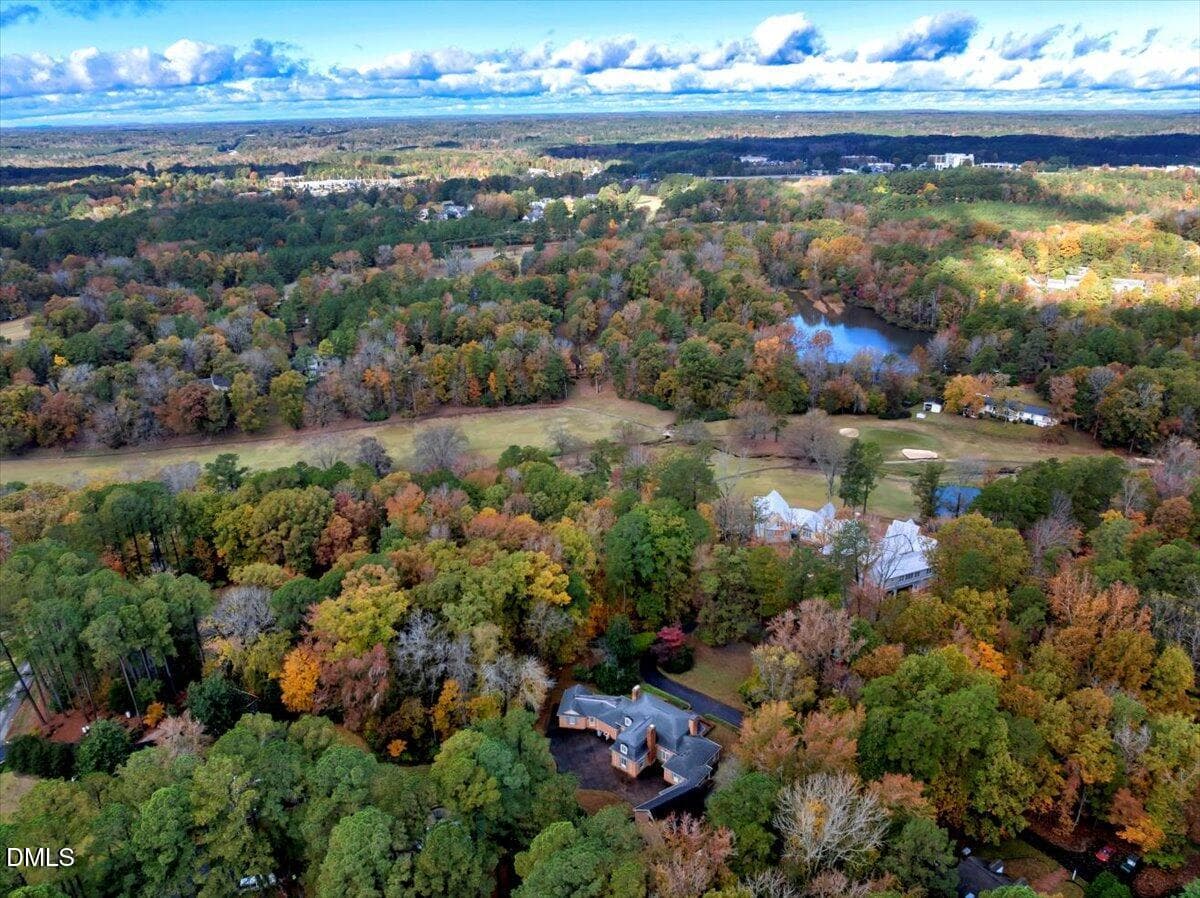 08-DJI_20251029102655_0700_D - 1909 Parker Lane, Henderson, NC 27536