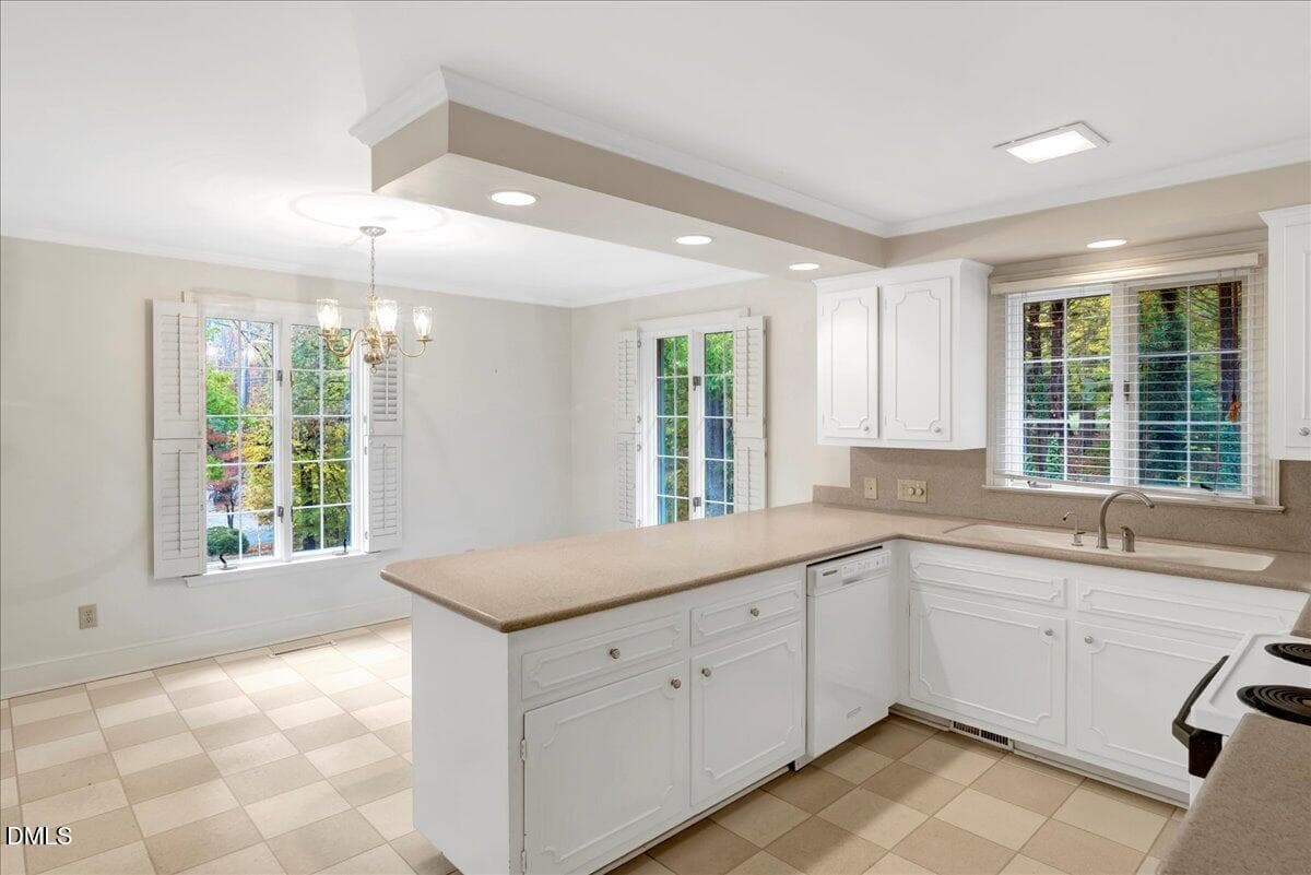 29-DSC03133 - 1909 Parker Lane, Henderson, NC 27536