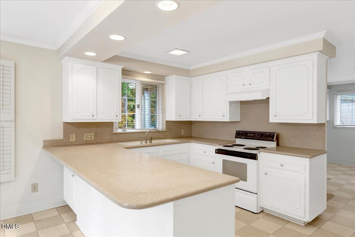 25-DSC03121 - 1909 Parker Lane, Henderson, NC 27536