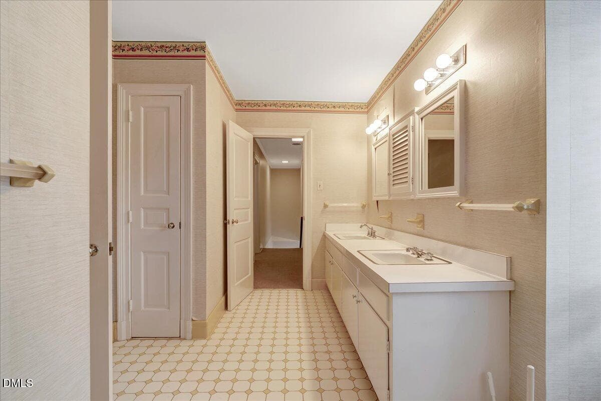 51-DSC03199 - 1909 Parker Lane, Henderson, NC 27536