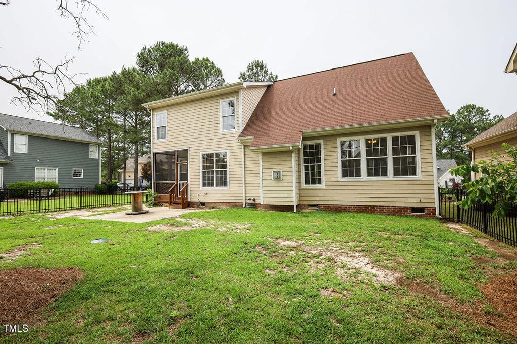 IMG_0204 - 10 London Way, Spring Lake, NC 28390