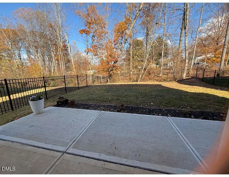 backyard2 - 5909 Crossview Drive, Kernersville, NC 27284