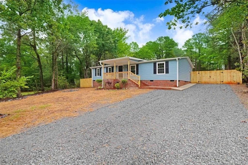 Photo 2 - 34 Andrea Court, Sanford, NC 27332