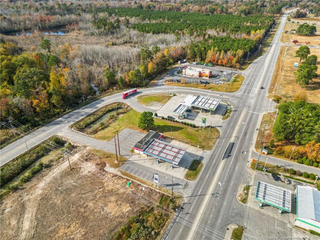 Photo 3 - 5105 N Fayetteville Road, Lumberton, NC 28360