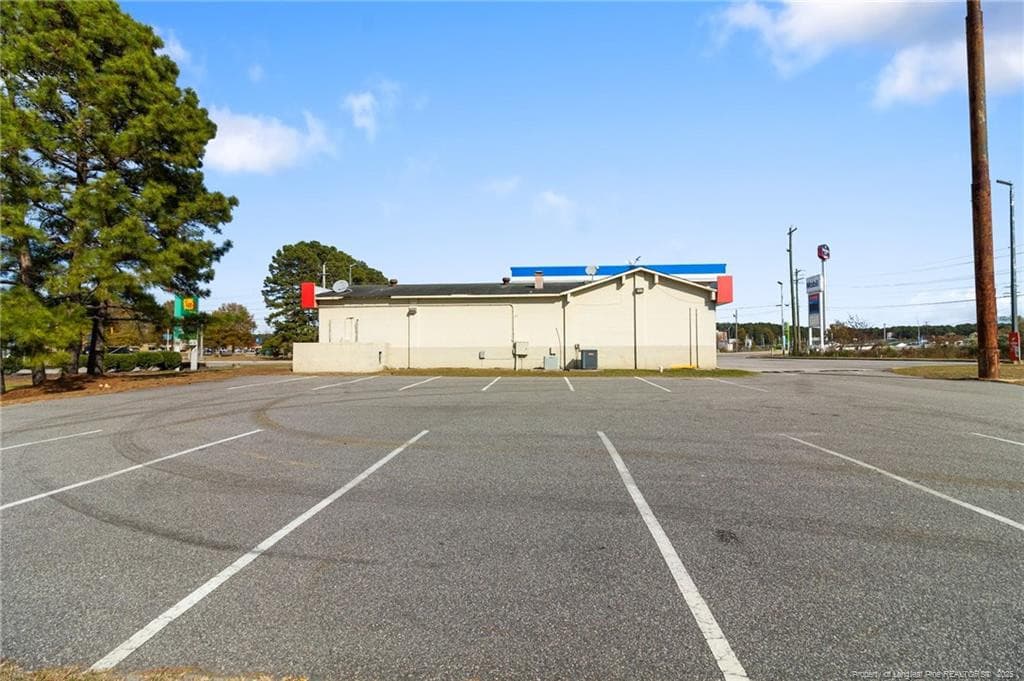 Photo 14 - 5105 N Fayetteville Road, Lumberton, NC 28360
