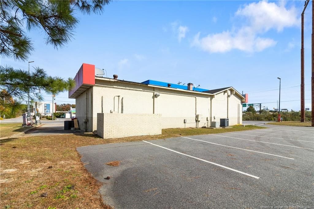 Photo 13 - 5105 N Fayetteville Road, Lumberton, NC 28360