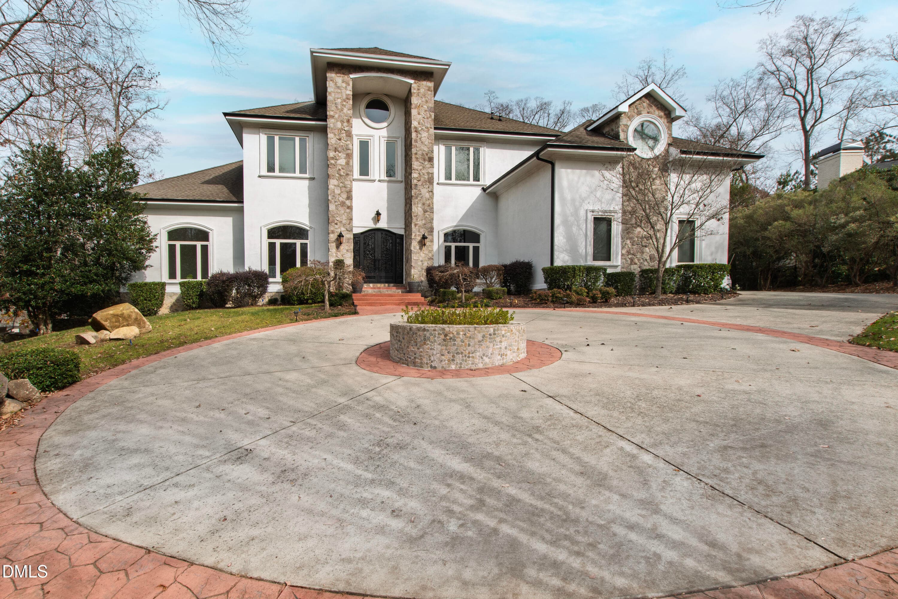 New Worth (5) - 40002 Worth, Chapel Hill, NC 27517, Chapel Hill
