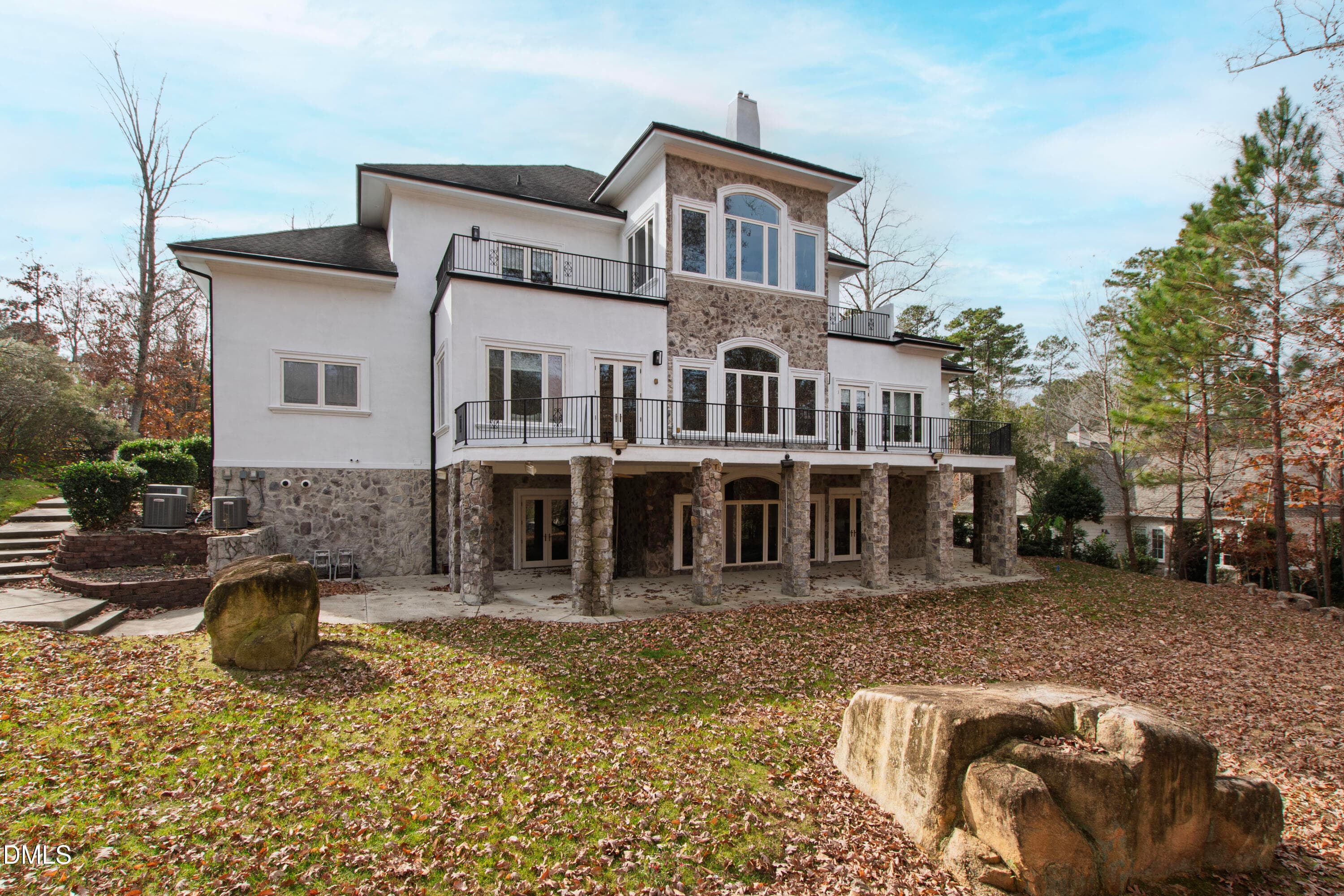 New Worth (16) - 40002 Worth, Chapel Hill, NC 27517, Chapel Hill
