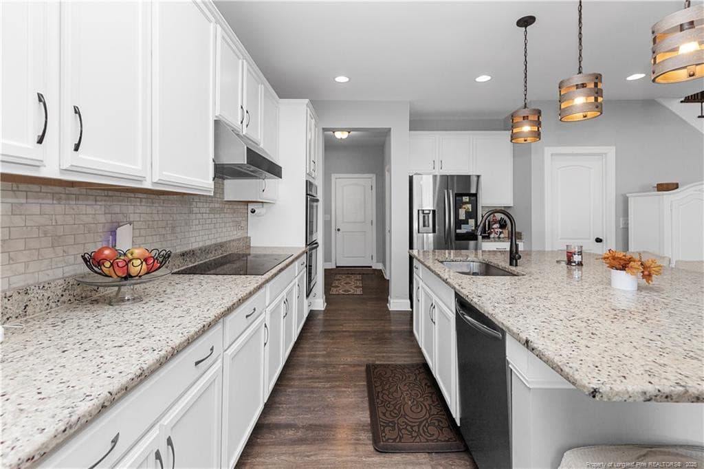 Photo 8 - 201 Lucas Road, Dunn, NC 28334