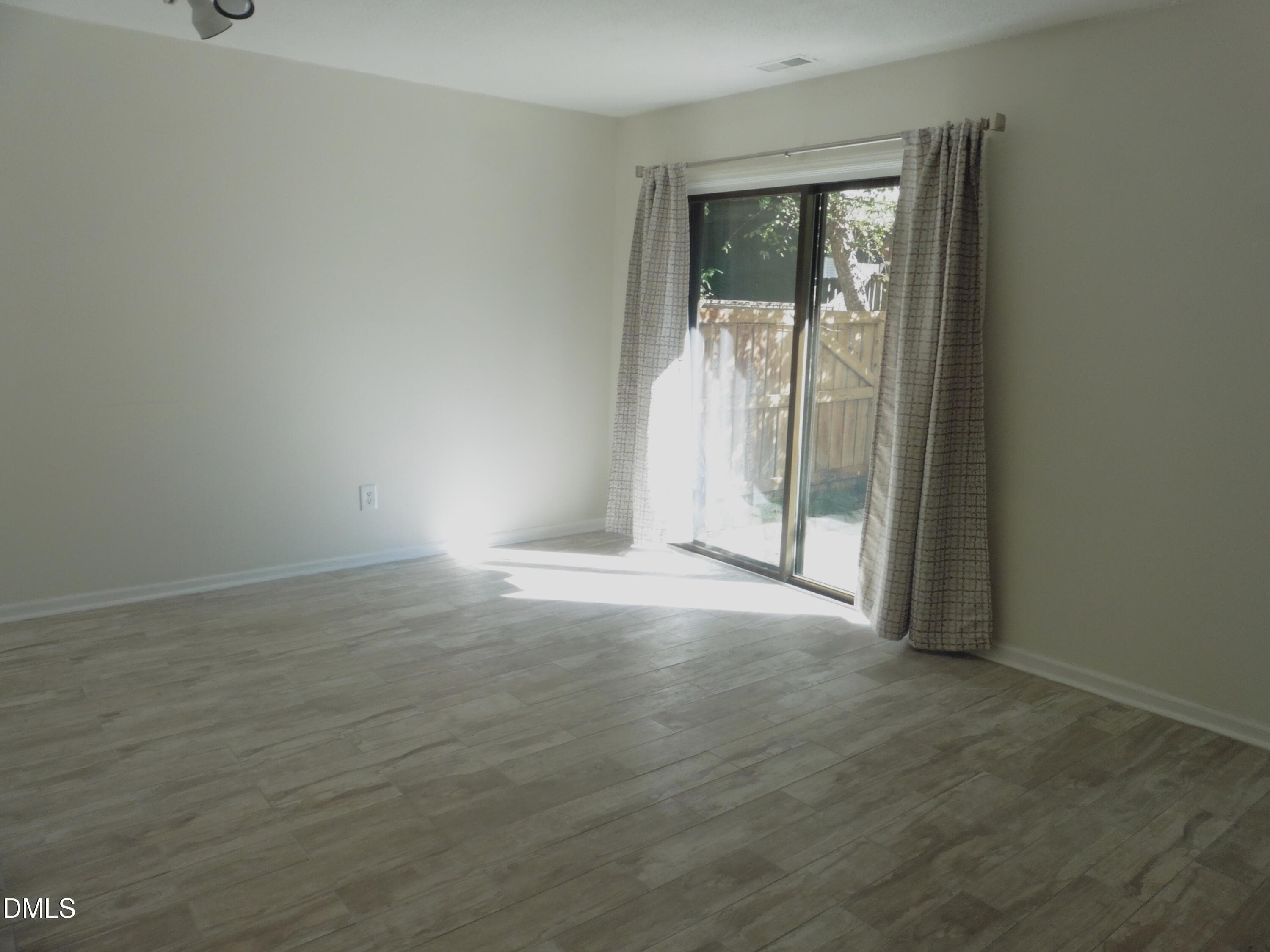 8) 65198-6913b48da6d4a - 4257 Lake Ridge Drive, Raleigh, NC 27604, Raleigh
