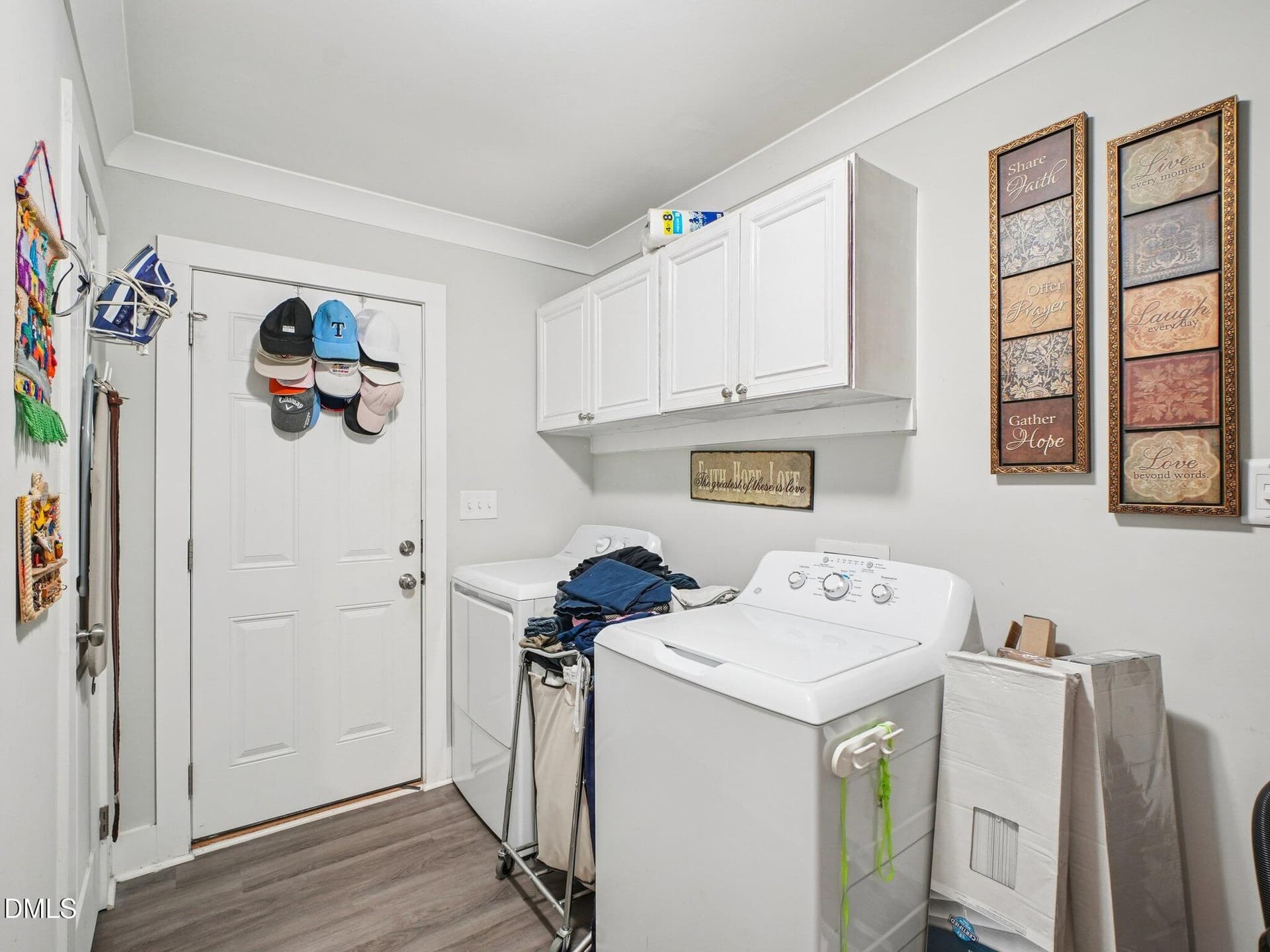 16-web-or-mls-Deer Meadow Dr-S1612-016 - 8024 Deer Meadow Drive, Apex, NC 27539