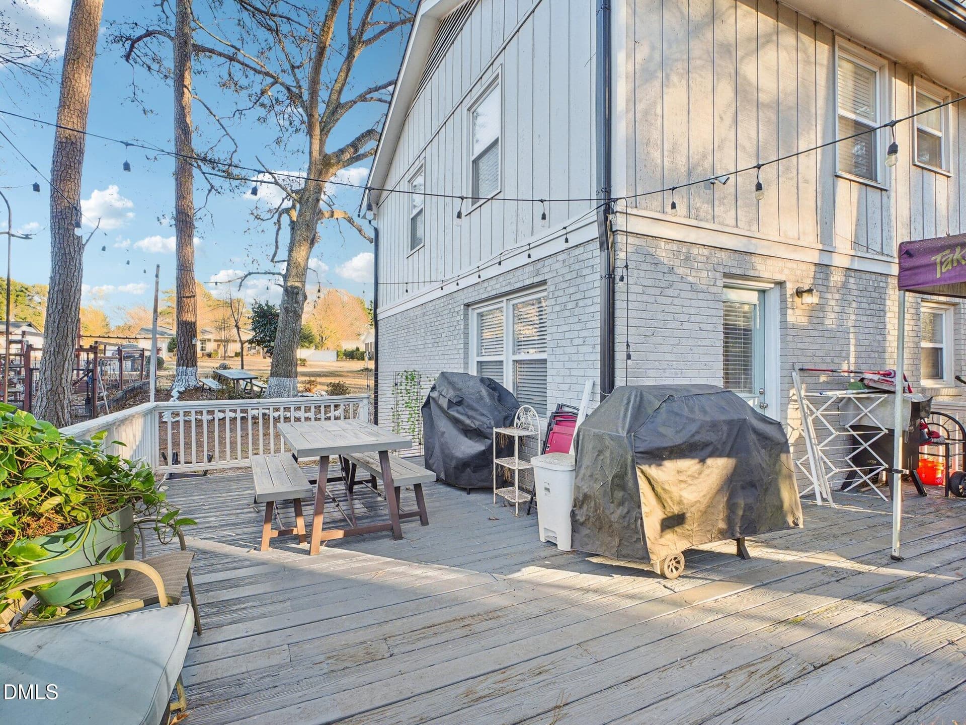 30-web-or-mls-Deer Meadow Dr-S1612-030 - 8024 Deer Meadow Drive, Apex, NC 27539