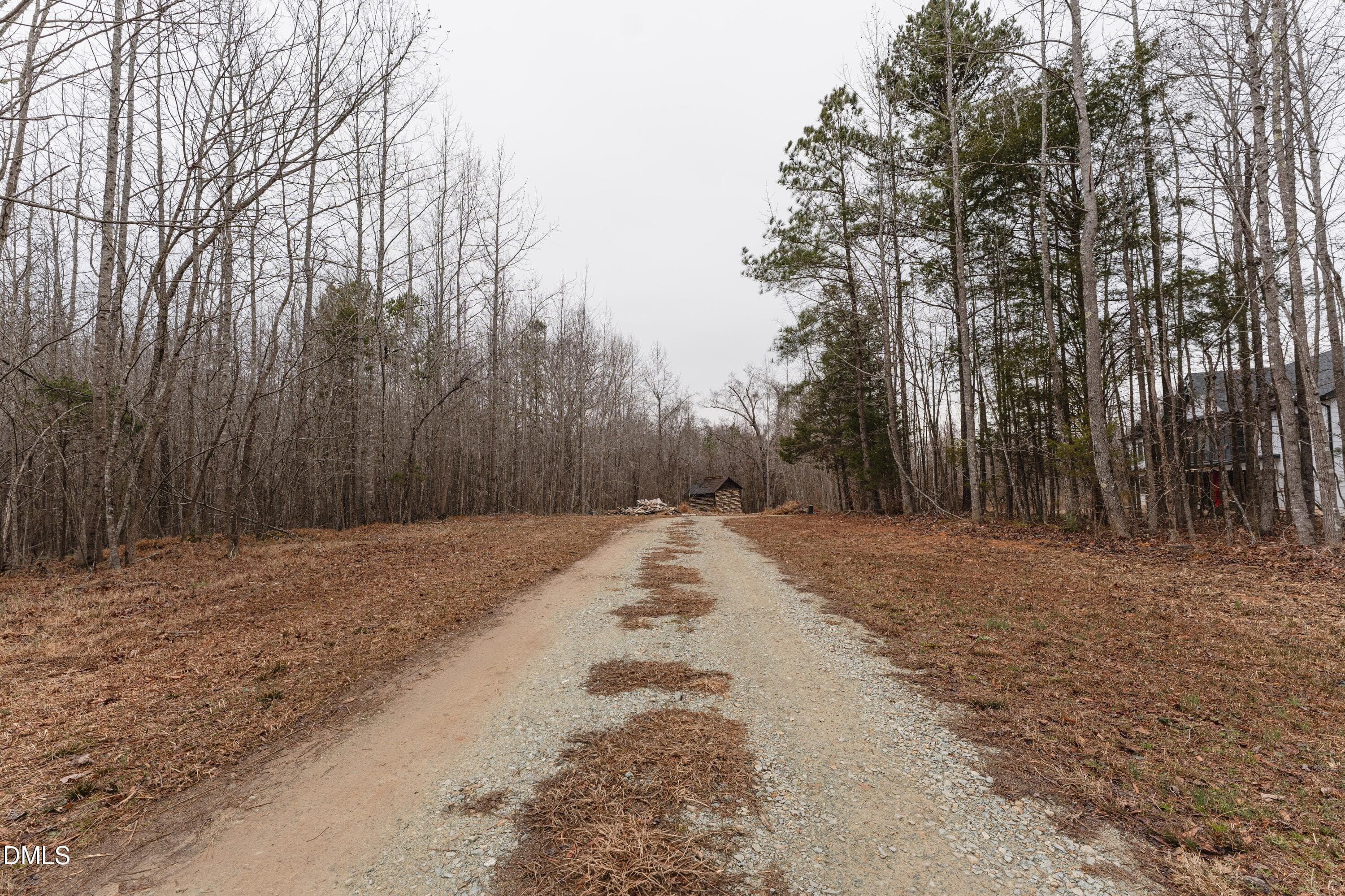 DSC06503 - 1519 Oxford Road, Roxboro, NC 27573
