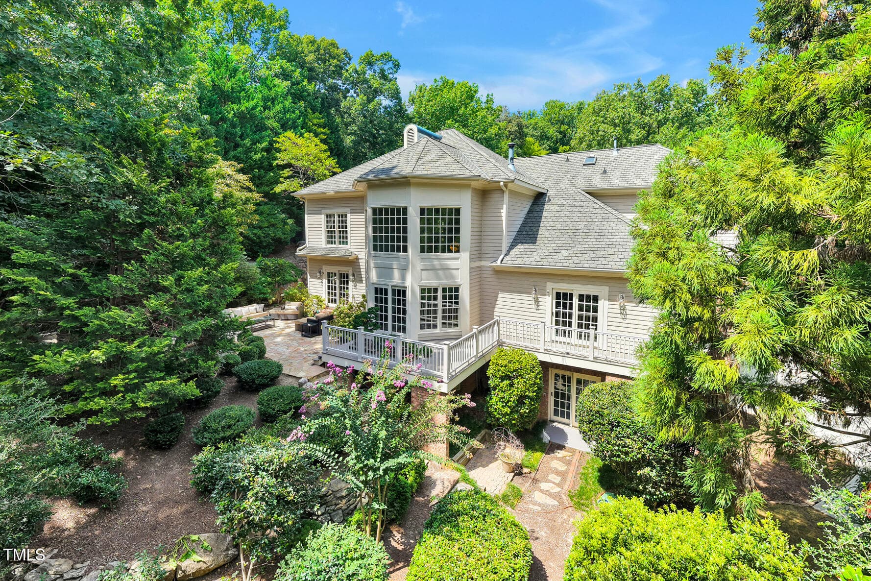 53516 Bickett Drive, Chapel Hill, NC 27517