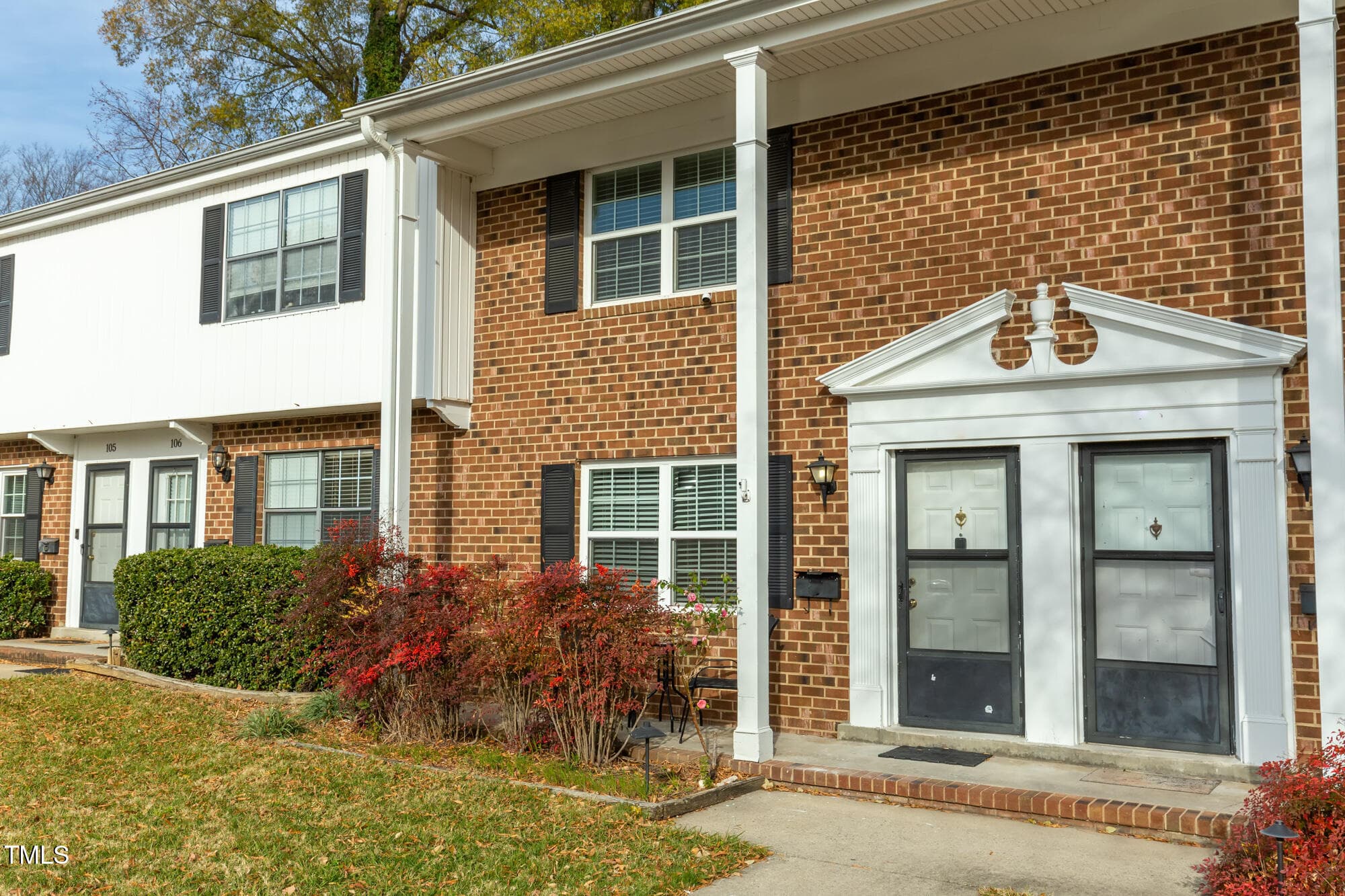 1002 Willow Drive Web Size Dale Sela 03b - 1002 Willow Drive Apt 107, Chapel Hill, NC 27514, Chapel Hill